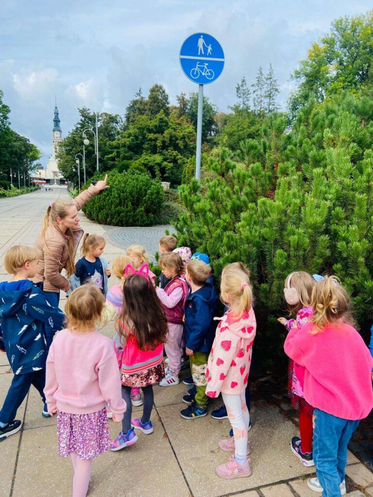 Ekologiczne ABC. Europejski Tydzień Mobilności 2025 w częstochowskich placówkach oświatowych [fotorelacja] 28