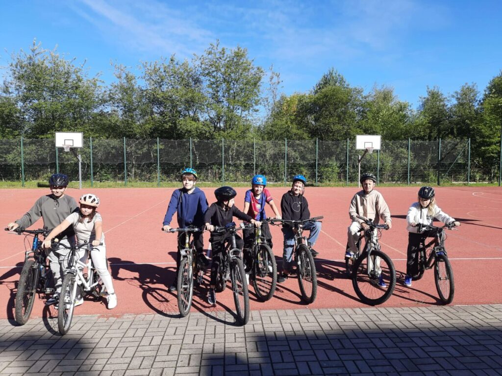 Ekologiczne ABC. Europejski Tydzień Mobilności 2025 w częstochowskich placówkach oświatowych [fotorelacja] 4
