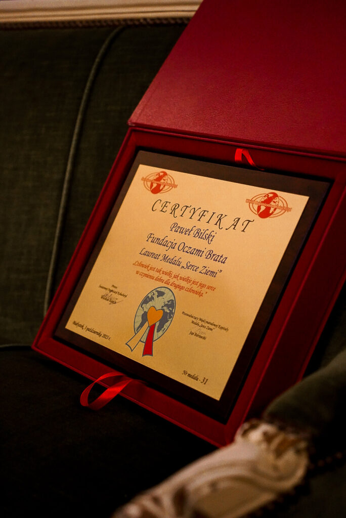 Kolejna nagroda dla częstochowskiej Fundacji Oczami Brata. To Medal Serce Ziemi 3