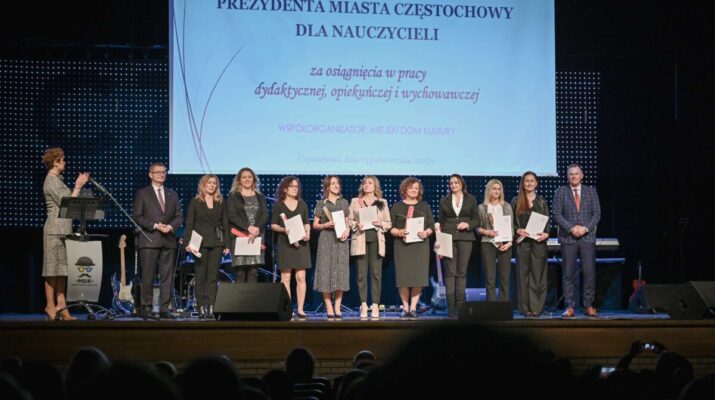Z okazji Dnia Nauczyciela magistrat nagrodził częstochowskich nauczycieli 1
