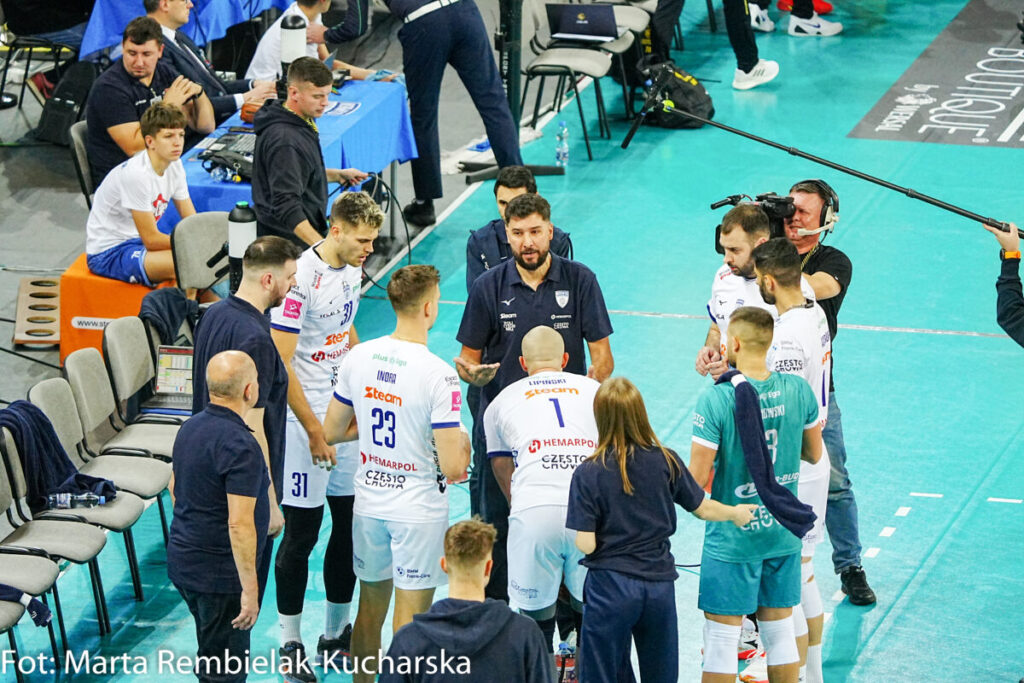 Barkom znowu lepszy... Częstochowscy siatkarze wracają z Elbląga z 1 punktem... 2