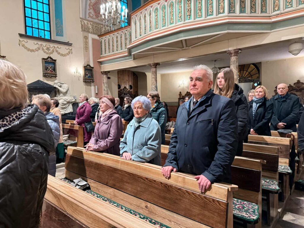 Uroczystości.Odsłonięcie pomnika i Jubileusz ZS w Żarkach. 23