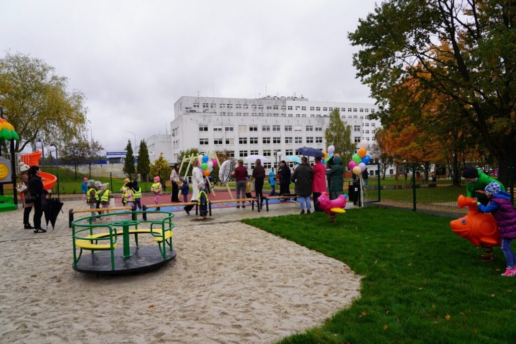 Ekologiczne ABC. Park przy Wojewódzkim Szpitalu Specjalistycznym w nowej odsłonie [fotorelacja] 37