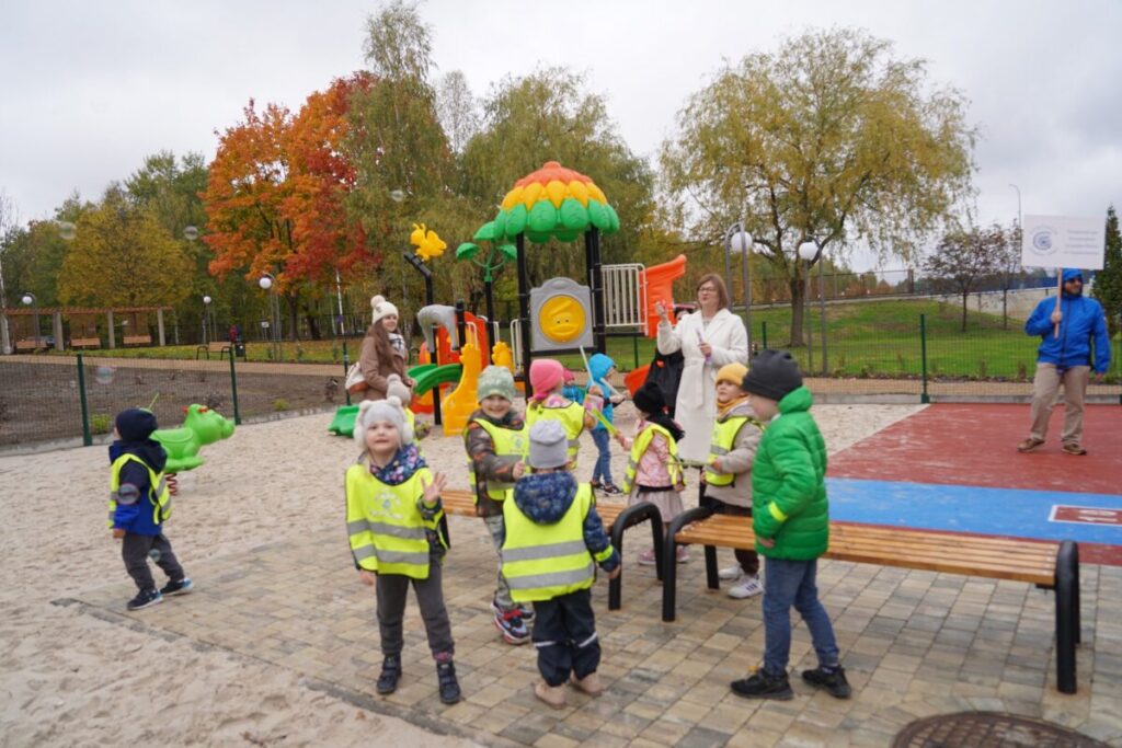 Ekologiczne ABC. Park przy Wojewódzkim Szpitalu Specjalistycznym w nowej odsłonie [fotorelacja] 25