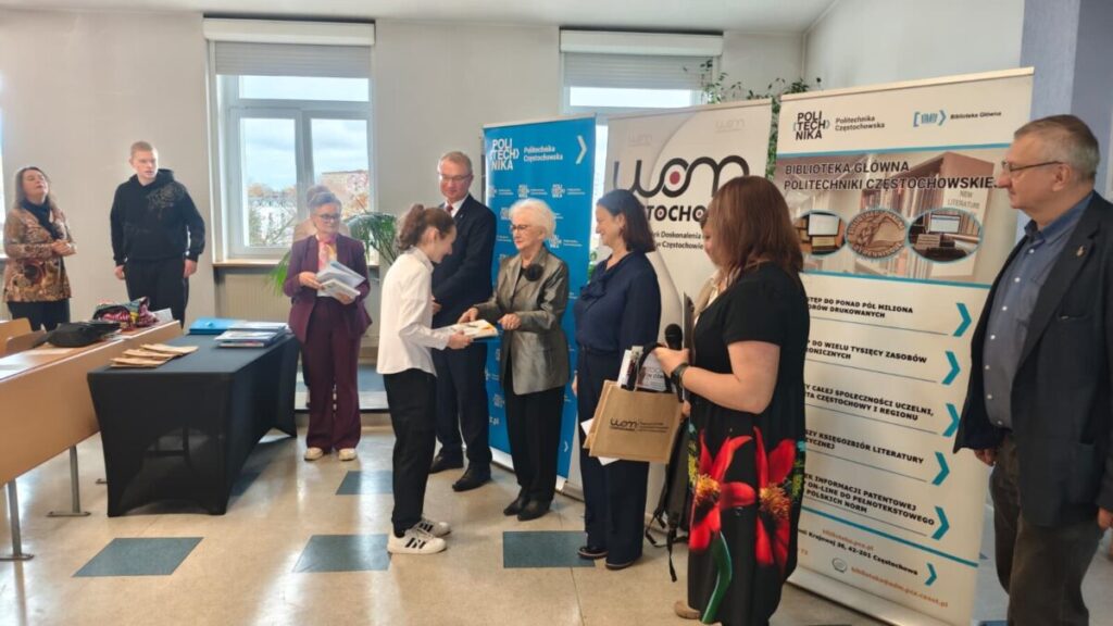 Ekologiczne ABC. Era wiedzy i pasji – Politechnika Częstochowska wspiera młodych odkrywców [fotorelacja] 25