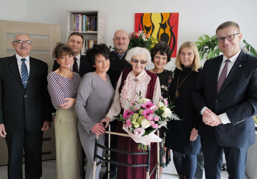 Urodziny pani Janiny. Kolejna częstochowianka dołączyła do grona stulatków 2