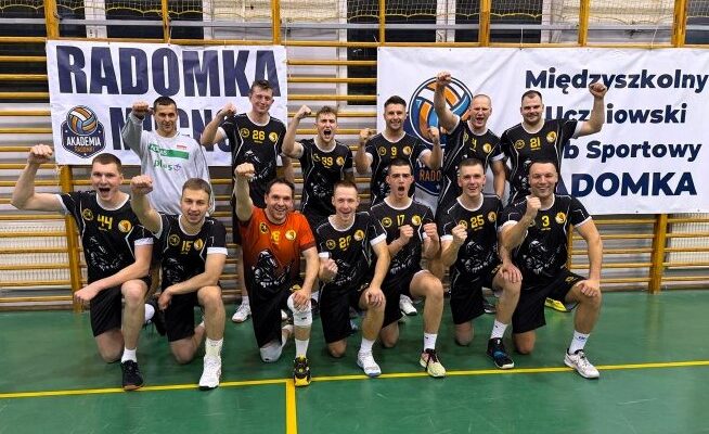 Strażacy z CS PSP w Częstochowie wywalczyli mistrzostwo służb mundurowych w siatkówce 5