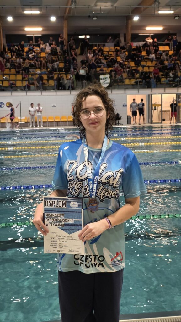 Zawodniczka UKS Delfinek z podwójnym „brązem” Mistrzostw Śląska 1