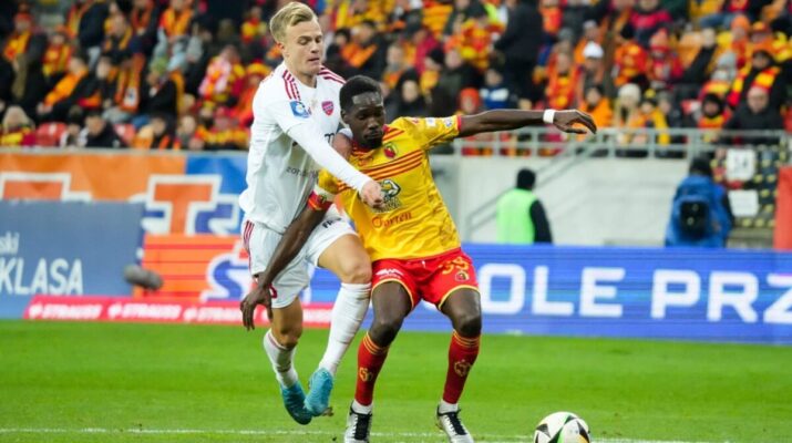 „Medaliki” wygrali w Białymstoku z „Jagą”! Wicemistrz Raków lepszy od brązowego medalisty i aktualnego wicelidera... 1