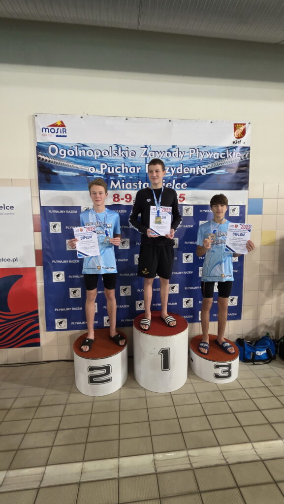 Zawodnicy UKS Delfinek wywalczyli w Kielcach 22 medale [fotorelacja] 25