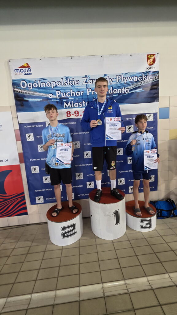 Zawodnicy UKS Delfinek wywalczyli w Kielcach 22 medale [fotorelacja] 31