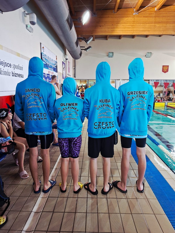 Zawodnicy UKS Delfinek wywalczyli w Kielcach 22 medale [fotorelacja] 10