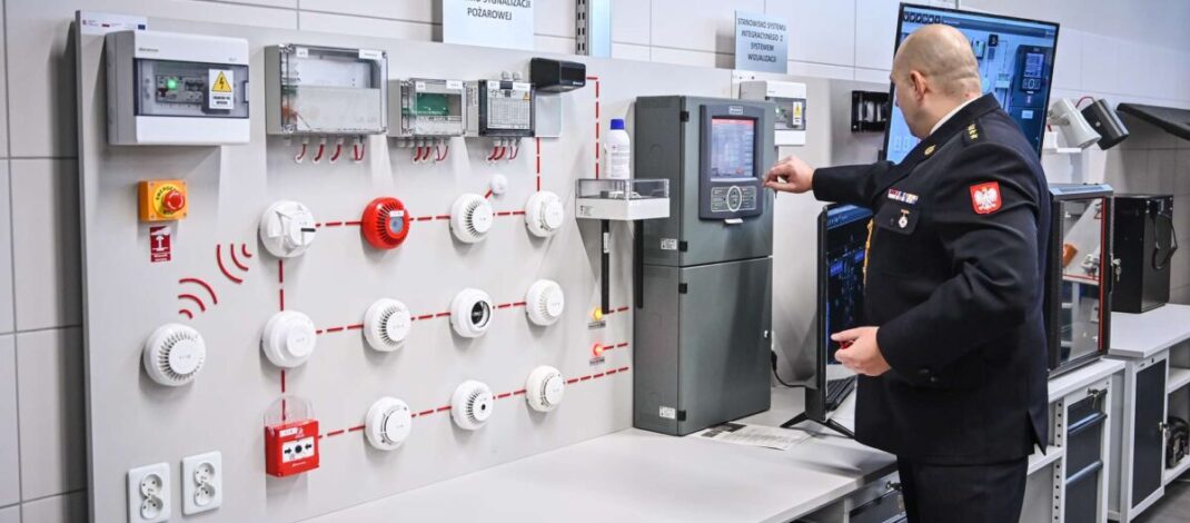 Ślubowanie kadetów CS PSP i otwarcie supernowoczesnego Branżowego Centrum Umiejętności w Częstochowie