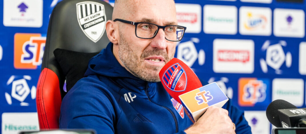 Marek Papszun po wygranej w Gdyni: Jesteśmy szczęśliwi, że jako pierwsi wygraliśmy na tym terenie