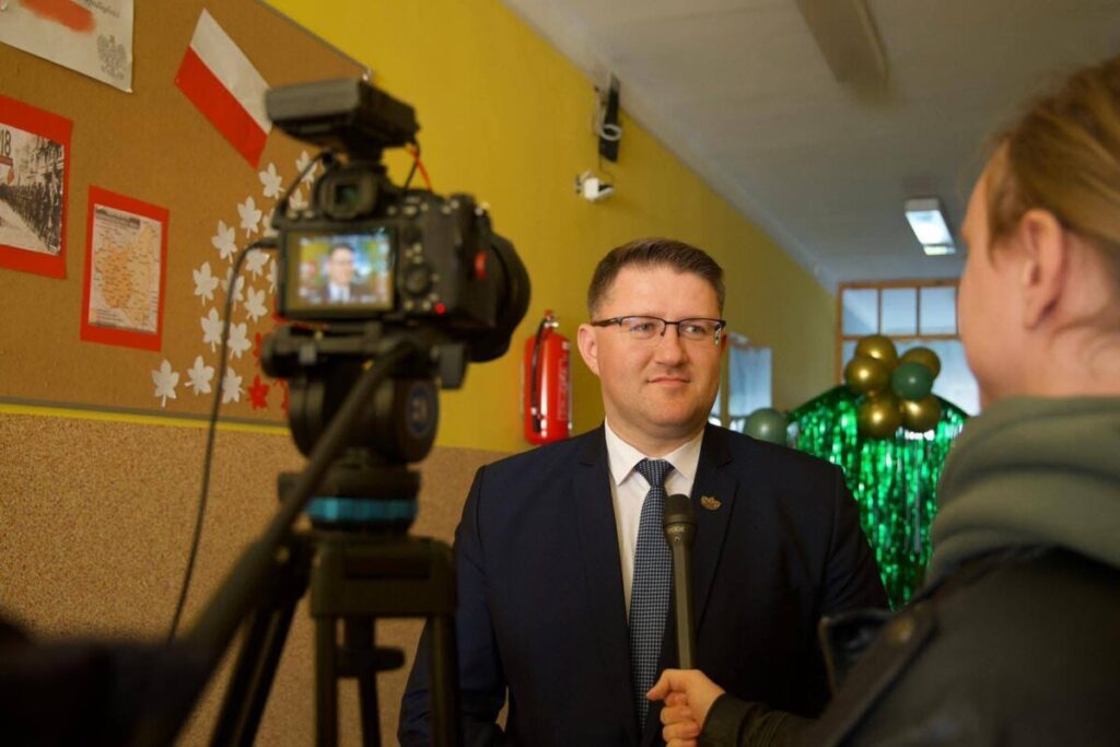 Ekologiczne ABC. Zielona Pracownia w Zespole Szkolno-Przedszkolnym w Rudnikach już otwarta [fotorelacja] 34