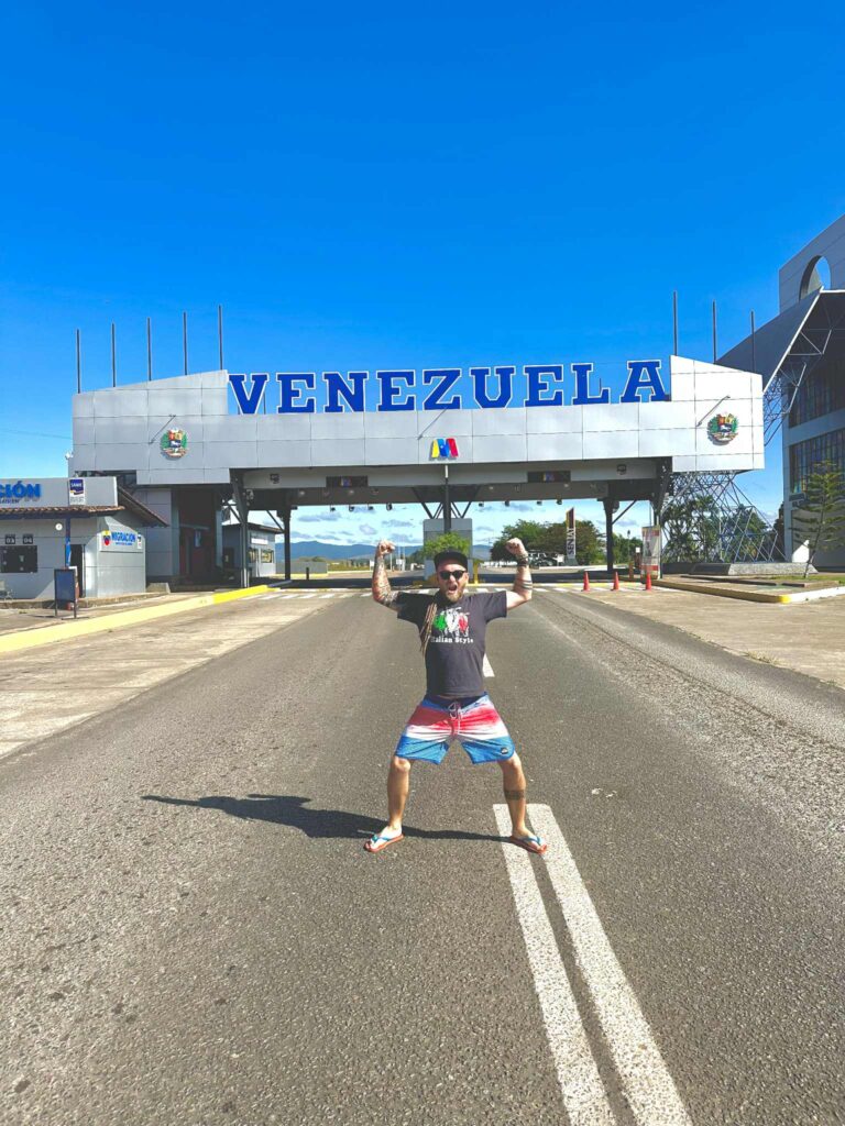 110 krajów na liczniku częstochowskiego podróżnika Kuby Bociągi [GALERIA ZDJĘĆ Z WYPRAWY] 26