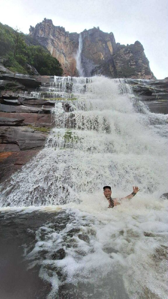 110 krajów na liczniku częstochowskiego podróżnika Kuby Bociągi [GALERIA ZDJĘĆ Z WYPRAWY] 42
