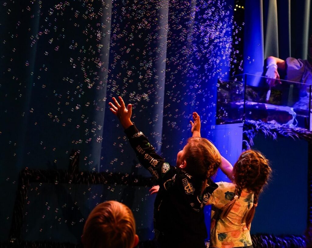 Najnowsza premiera Teatru Nowego w Częstochowie. „Marysia ma Rysia” to tytuł w sam raz na Mikołajki 4