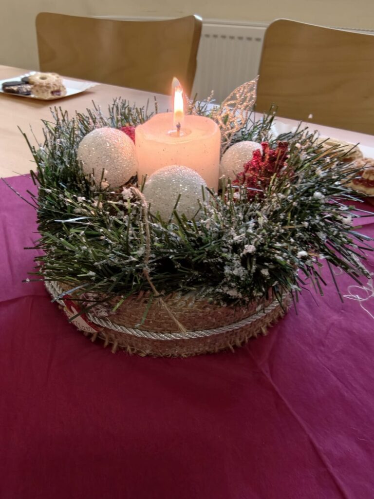 Świątecznie w Fundacji Chrześcijańskiej "Adullam". Zorganizowano tam Wigilię na 350 osób 7