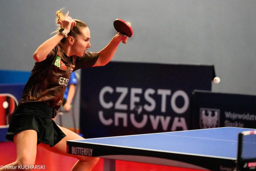 Tenisistki stołowe Bebetto AZS UJD postraszyły mistrzynie Polski z KTS Tarnobrzeg 5
