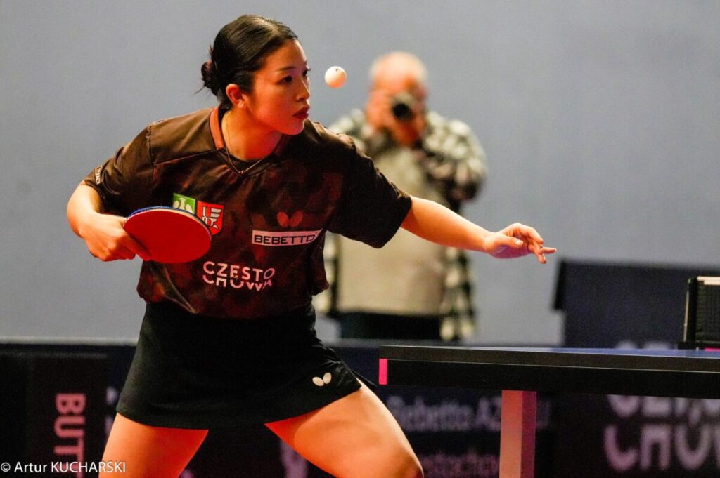 Tenisistki stołowe Bebetto AZS UJD postraszyły mistrzynie Polski z KTS Tarnobrzeg 3
