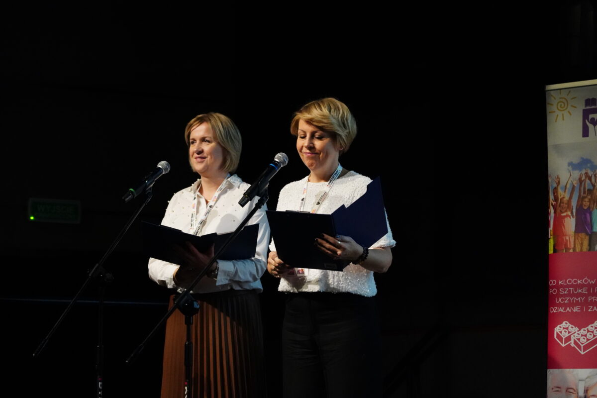 „FAKT czy FEJK – młodzi w akcji medialnej". Gala podsumowująca projekt Fundacji Przylądek Kreatywności [ZDJĘCIA] 40