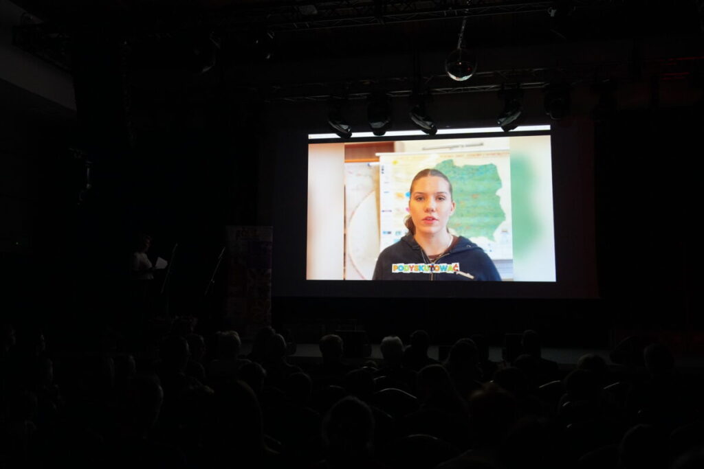 „FAKT czy FEJK – młodzi w akcji medialnej". Gala podsumowująca projekt Fundacji Przylądek Kreatywności [ZDJĘCIA] 30