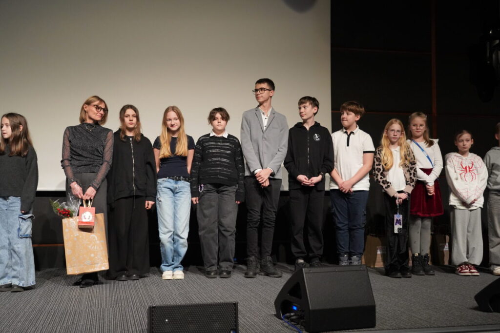 „FAKT czy FEJK – młodzi w akcji medialnej". Gala podsumowująca projekt Fundacji Przylądek Kreatywności [ZDJĘCIA] 26