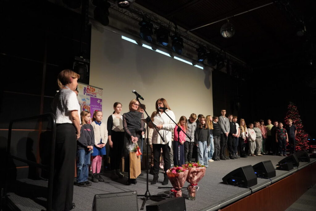 „FAKT czy FEJK – młodzi w akcji medialnej". Gala podsumowująca projekt Fundacji Przylądek Kreatywności [ZDJĘCIA] 22