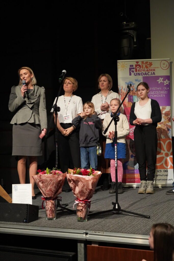 „FAKT czy FEJK – młodzi w akcji medialnej". Gala podsumowująca projekt Fundacji Przylądek Kreatywności [ZDJĘCIA] 16