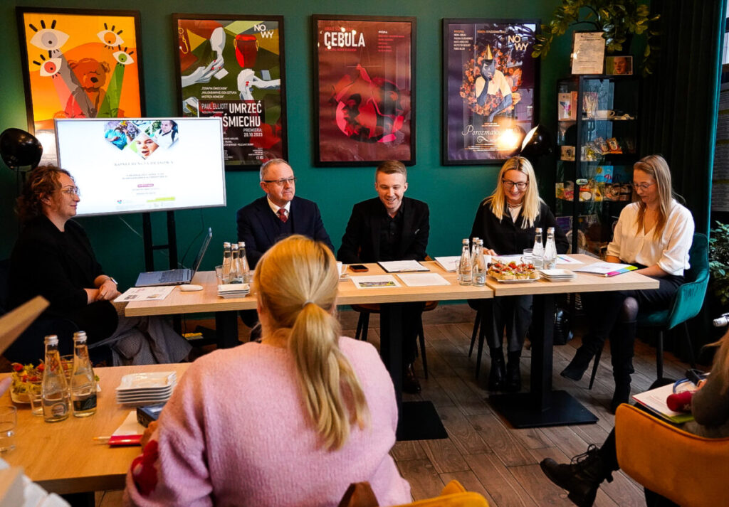 „Niepełni? Pełni możliwości! Lokalne inicjatywy dla wsparcia i integracji”. To nowy projekt Fundacji Oczami Brata wart niemal 1,5 mln zł 4