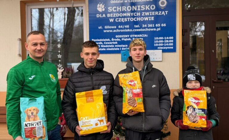 #WłókniarzCharytatywnie – karma trafiła do schroniska dla zwierząt