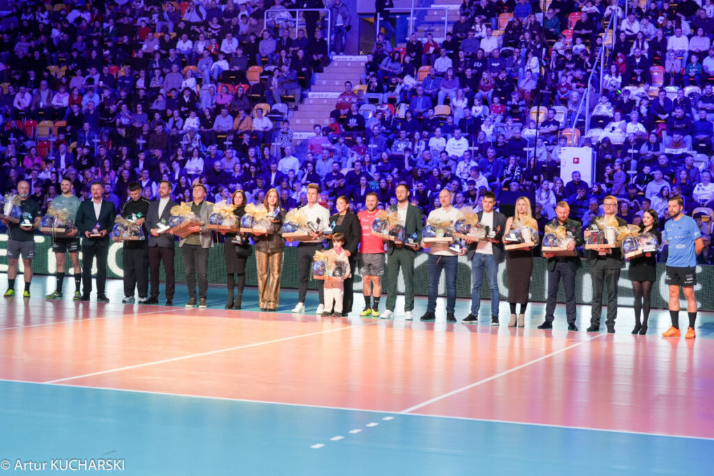 VII edycja ,,Świątecznego grania z Kubą” za nami. Były gwiazdy, świetna zabawa i pełna hala! [RELACJA] 7