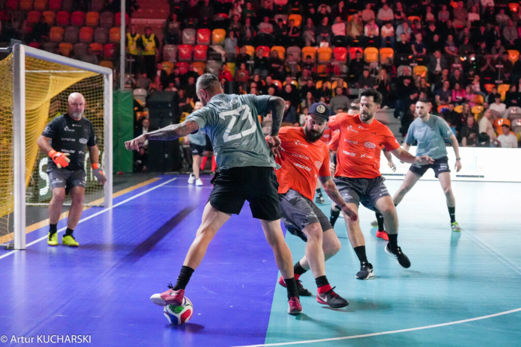 VII edycja ,,Świątecznego grania z Kubą” za nami. Były gwiazdy, świetna zabawa i pełna hala! [RELACJA] 9