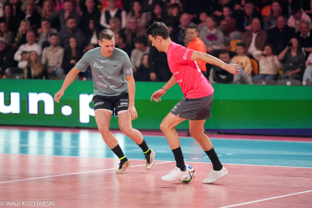 VII edycja ,,Świątecznego grania z Kubą” za nami. Były gwiazdy, świetna zabawa i pełna hala! [RELACJA] 14