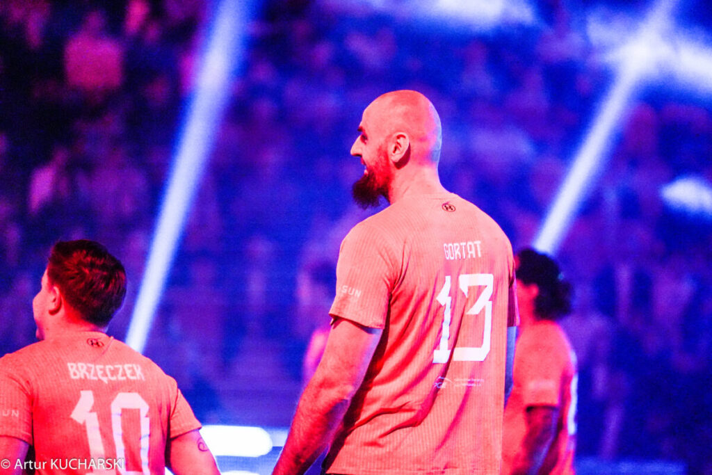 VII edycja ,,Świątecznego grania z Kubą” za nami. Były gwiazdy, świetna zabawa i pełna hala! [RELACJA] 18