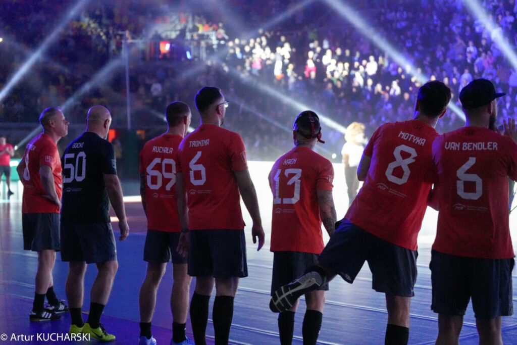 VII edycja ,,Świątecznego grania z Kubą” za nami. Były gwiazdy, świetna zabawa i pełna hala! [RELACJA] 21