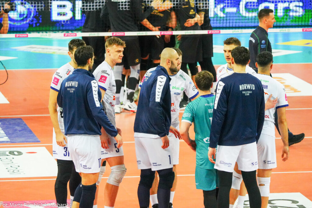 Ze Słowenii prosto do Rzeszowa na mecz z Resovią 3