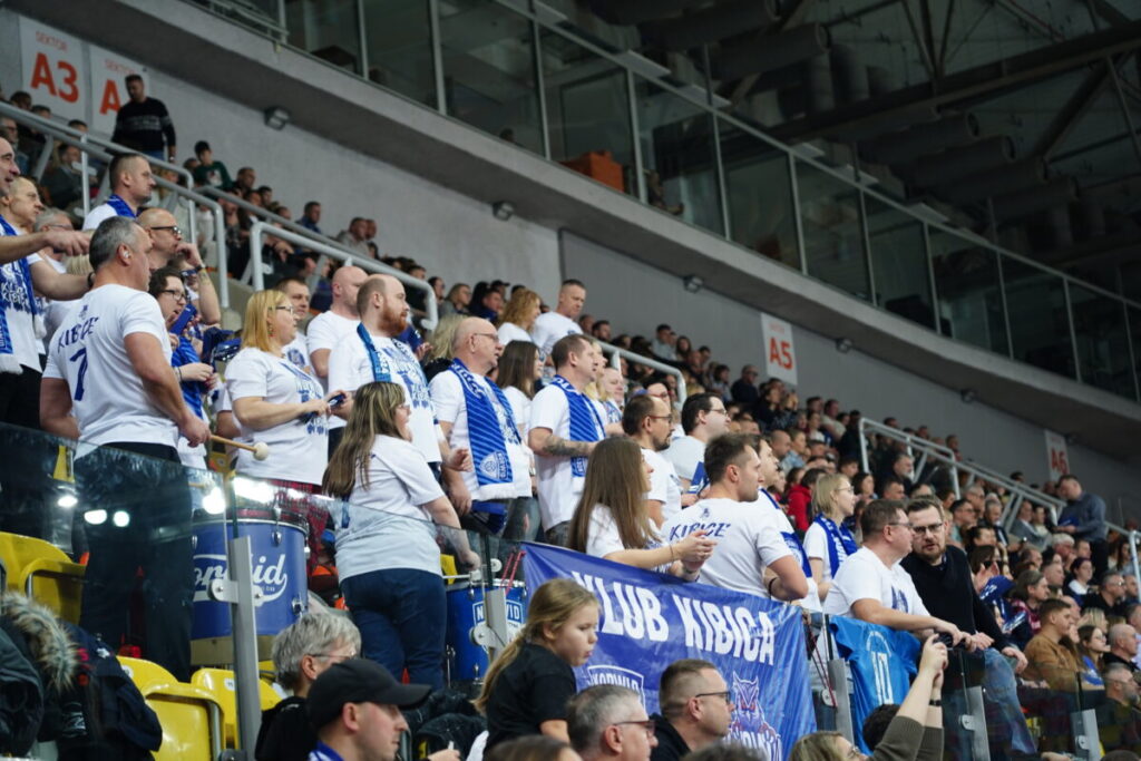 Steam przegrał i święta spędzi w strefie spadkowej... 9