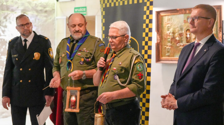 Betlejemskie Światło Pokoju dotarło do Straży Miejskiej 1