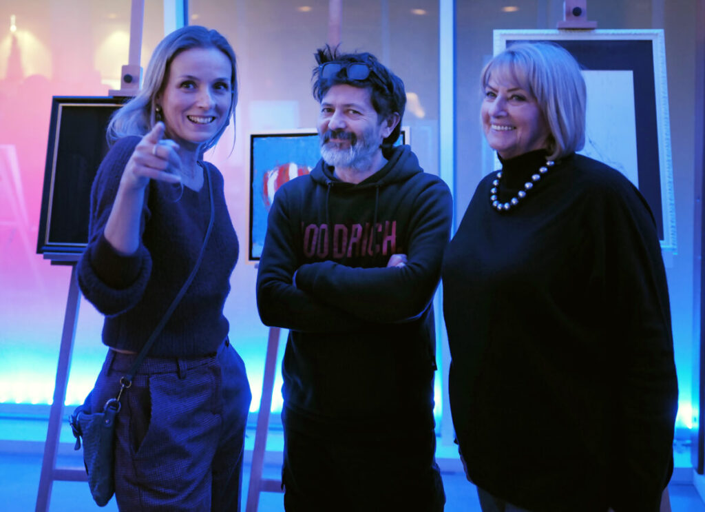 Pamięci Adama Markowskiego – wystawa „Sztuka Dobra” w Volvo Car Częstochowa 103