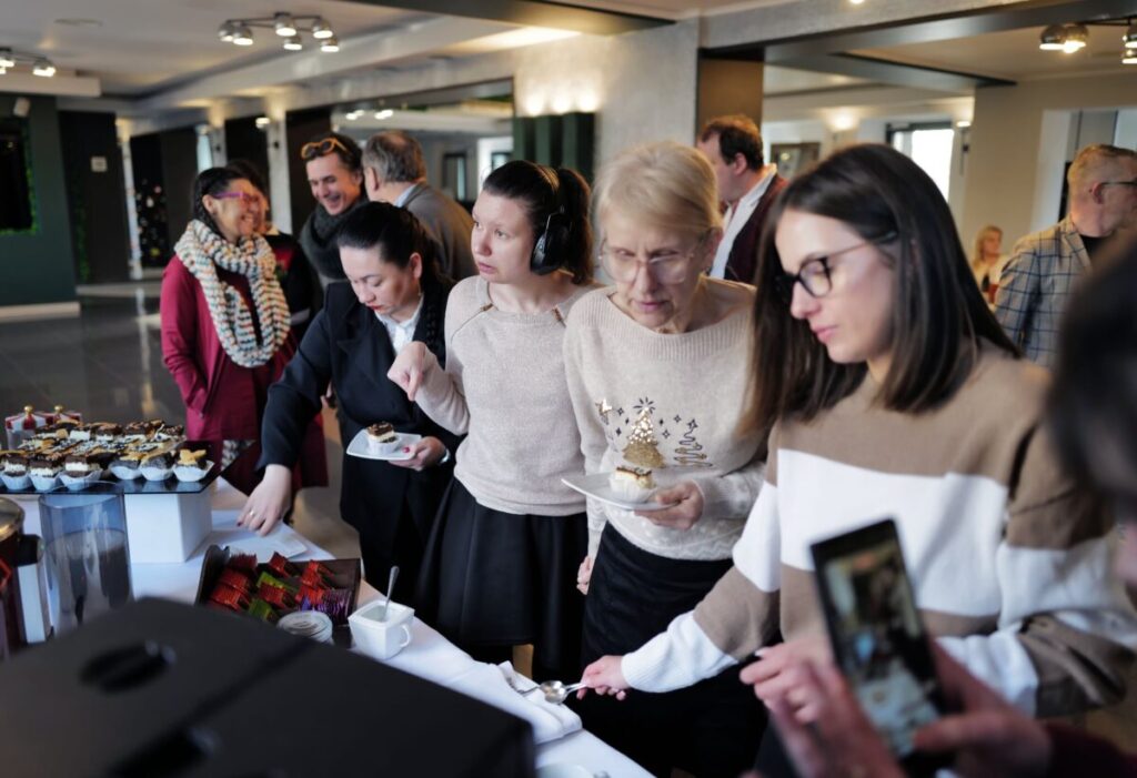 Przedświąteczne podsumowanie roku w częstochowskim Stowarzyszeniu Daj Mi Czas [ZDJĘCIA] 7