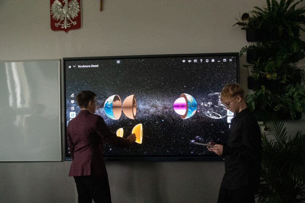 Ekologiczne ABC. Gmina Konopiska - otwarcie Zielonej Pracowni w Zespole Szkolno-Przedszkolnym w Hutkach [fotorelacja] 19