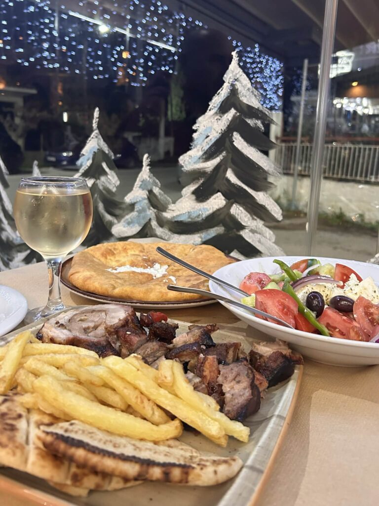 Tam, gdzie święta pachną kadzidłem i cynamonem. Greckie Dodekaimero 3