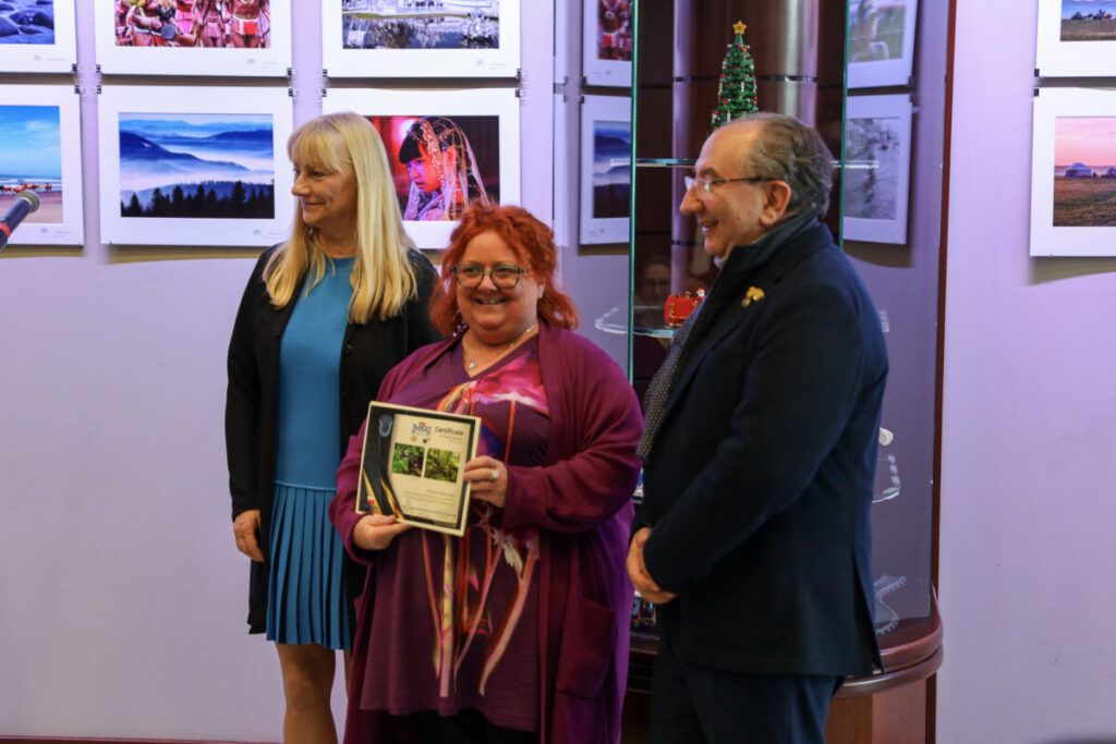 Wystawa Międzynarodowego Medycznego Klubu Fotografów FIAP w Muzeum Monet i Medali Jana Pawła II 13