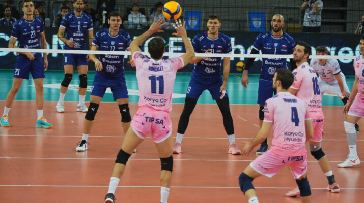 W Olsztynie trzeba powalczyć o zwycięstwo. Znane są też pary 1/4 CHC 1