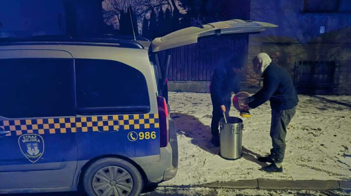 Straż Miejska pomagała w weekendowe noce osobom w kryzysie bezdomności 7