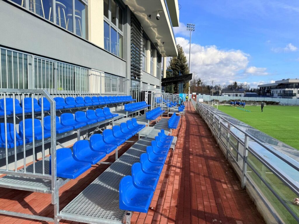 Skra Częstochowa wraca na Loretańską! Cała runda wiosenna 2025/2026 z kibicami na własnym stadionie! 4