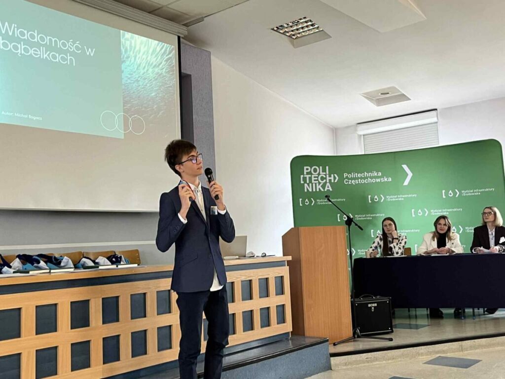 Ekologiczne ABC. IV edycja konkursu „3 Minuty dla Ziemi” rozstrzygnięta! [Fotorelacja] 37