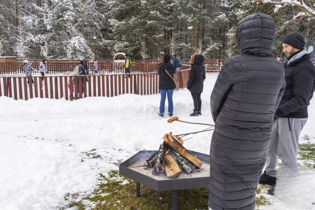 Ferie w Parku Korzonek. Zimowa przygoda w sercu natury! 39